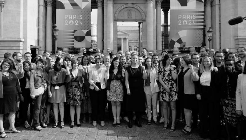 Newly elected French MPs from the La France Insoumise party, part of the left-wing Nouveau Front Populaire alliance, outside the National Assembly on 9 July 2024.